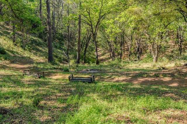 16270 Meadow View Rd, Sutter Creek, CA 95685