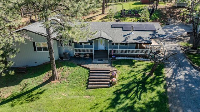 16270 Meadow View Rd, Sutter Creek, CA 95685