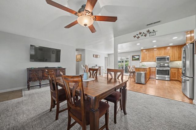 16270 Meadow View Rd, Sutter Creek, CA 95685