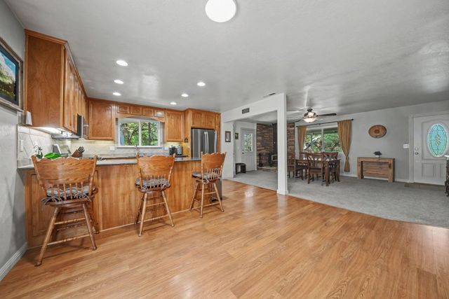 16270 Meadow View Rd, Sutter Creek, CA 95685