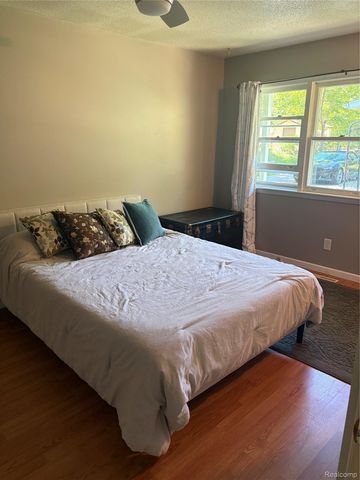 4840 N Flint Road, Edenville Township, MI 48657