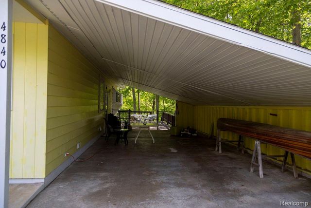 4840 N Flint Road, Edenville Township, MI 48657