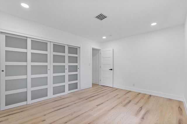 4721 Bayview Drive, Fort Lauderdale, FL 33308
