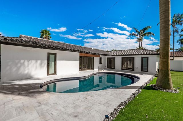 4721 Bayview Drive, Fort Lauderdale, FL 33308