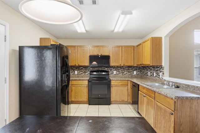 12909 Noche Clara DR, Del Valle, TX 78617