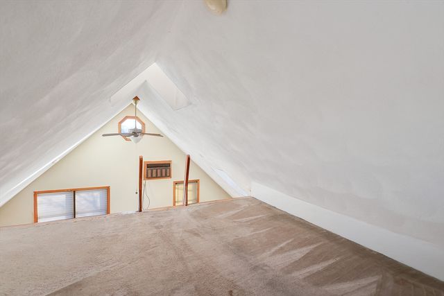 11 Warwick St 3, Lowell, MA 01851