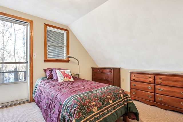 11 Warwick St 3, Lowell, MA 01851