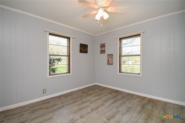 127 S Mesquite Drive, Victoria, TX 77905