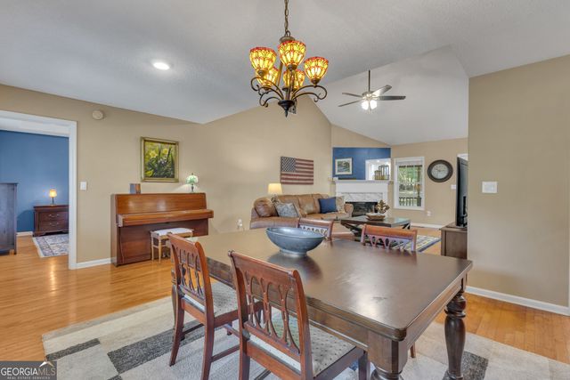 8 Melba Court, Senoia, GA 30276