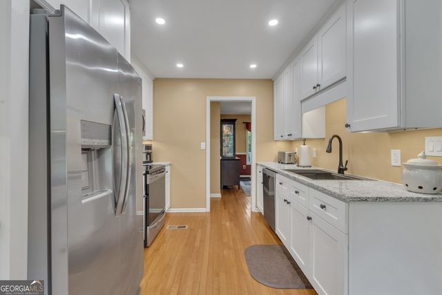 8 Melba Court, Senoia, GA 30276