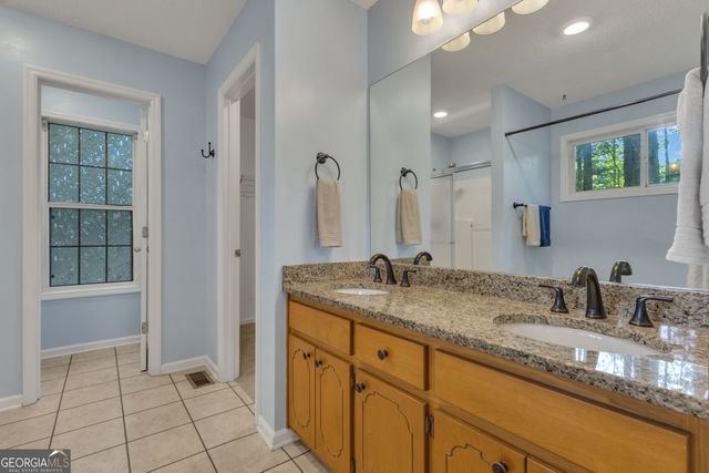 8 Melba Court, Senoia, GA 30276