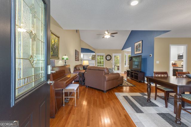 8 Melba Court, Senoia, GA 30276