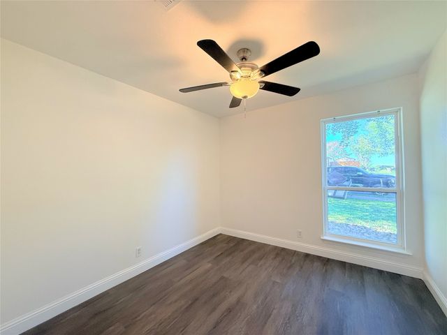 206 Arkansas Street, Sherman, TX 75090
