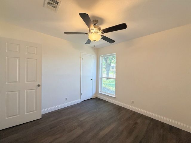 206 Arkansas Street, Sherman, TX 75090