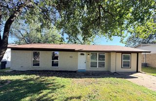 206 Arkansas Street, Sherman, TX 75090