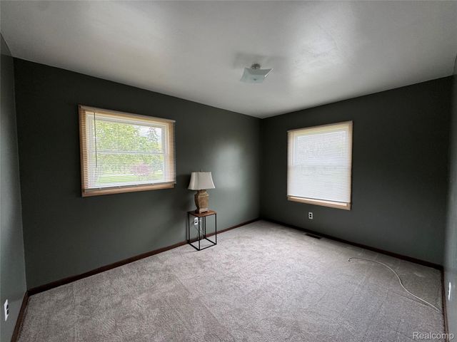 32520 Sutton Road, Chesterfield Township, MI 48047