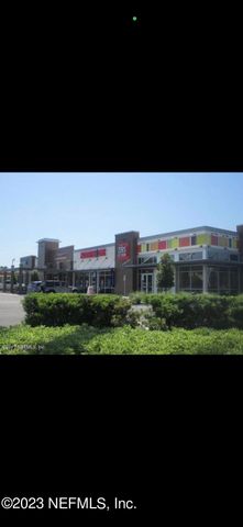 6801 ROUNDLEAF Drive, Jacksonville, FL 32258