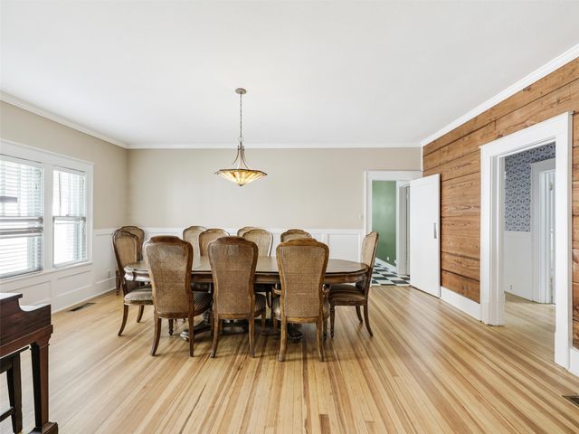 1119 W Walker Street, Denison, TX 75020