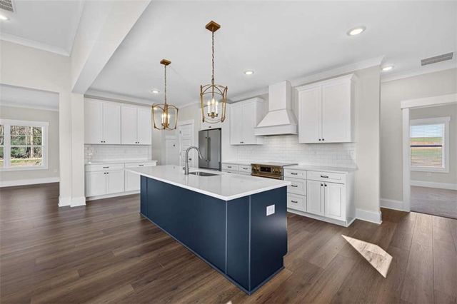 884 C O Draper Road, Comer, GA 30629