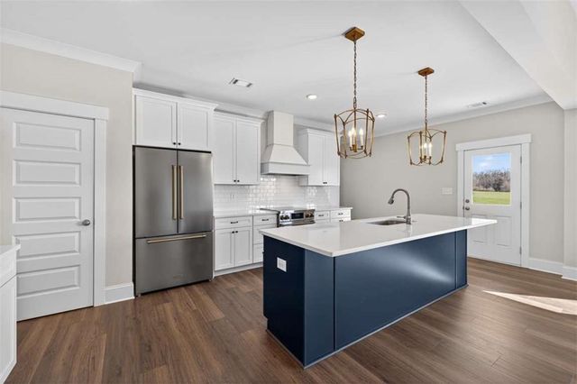 884 C O Draper Road, Comer, GA 30629