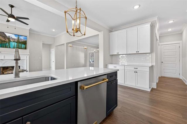 884 C O Draper Road, Comer, GA 30629