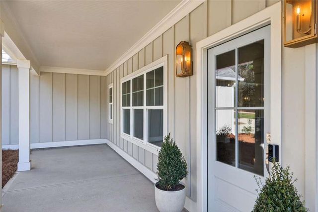 884 C O Draper Road, Comer, GA 30629