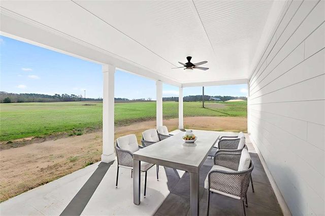 884 C O Draper Road, Comer, GA 30629