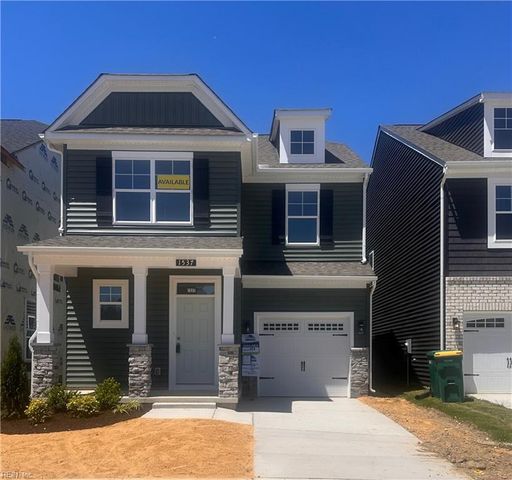 1537 Waltham LN, Newport News, VA 23608