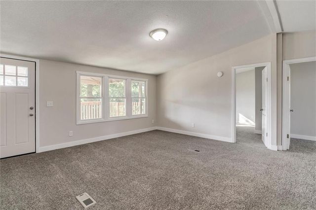 14176 NW County Road 15002 Road, Drexel, MO 64742