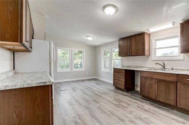 14176 NW County Road 15002 Road, Drexel, MO 64742