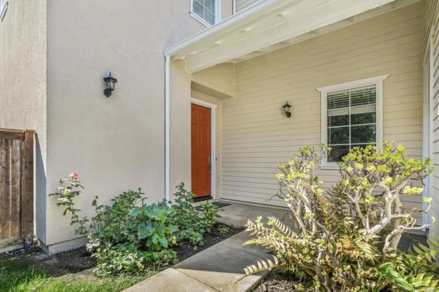 609 Saltgrass Avenue, Carlsbad, CA 92011