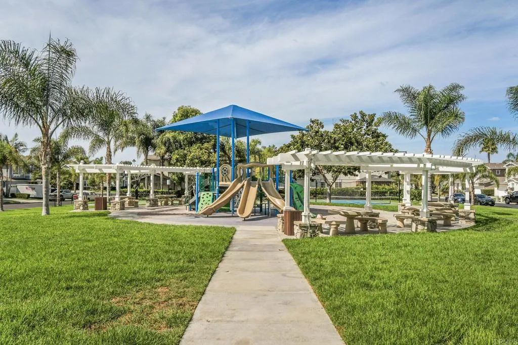 609 Saltgrass Avenue, Carlsbad, CA 92011