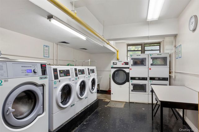 599 E 7th Street 5R, Brooklyn, NY 11218