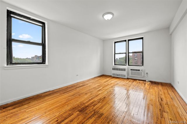 599 E 7th Street 5R, Brooklyn, NY 11218
