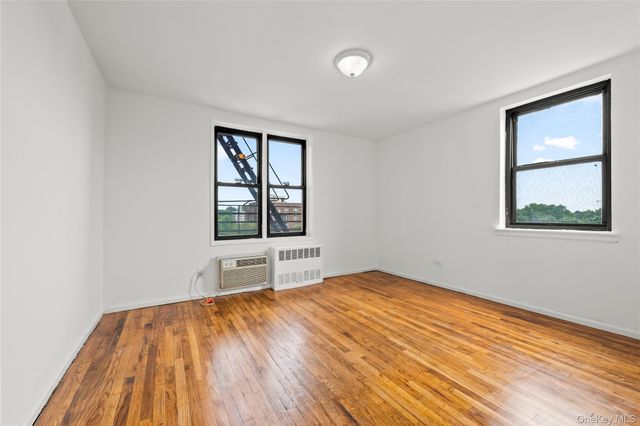 599 E 7th Street 5R, Brooklyn, NY 11218
