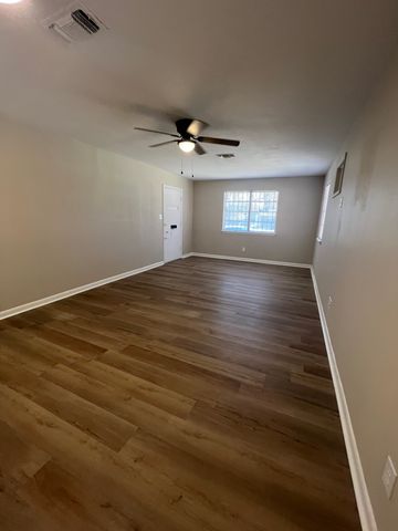 2727 Merrill Street, Shreveport, LA 71109