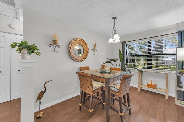 261 SW Chelsea Terrace, Port St Lucie, FL 34984