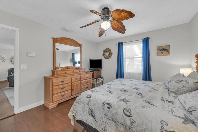 261 SW Chelsea Terrace, Port St Lucie, FL 34984