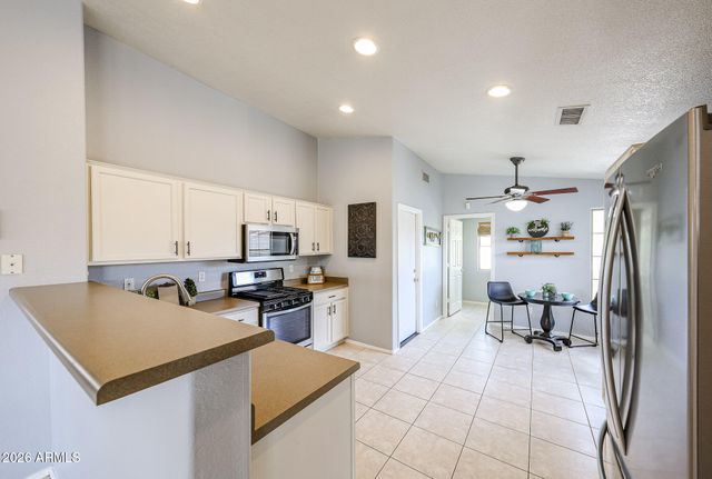 17505 W OCOTILLO Avenue, Goodyear, AZ 85338