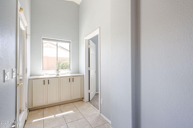 17505 W OCOTILLO Avenue, Goodyear, AZ 85338
