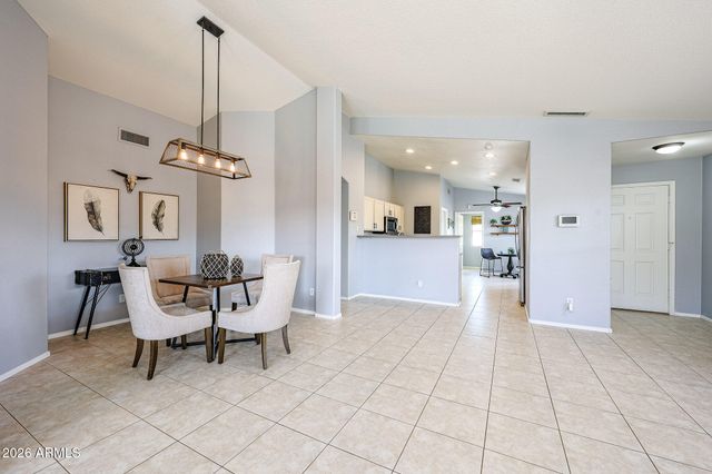 17505 W OCOTILLO Avenue, Goodyear, AZ 85338