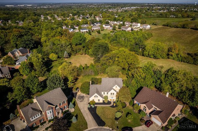 7977 Quail Meadow Lane, West Chester, OH 45069