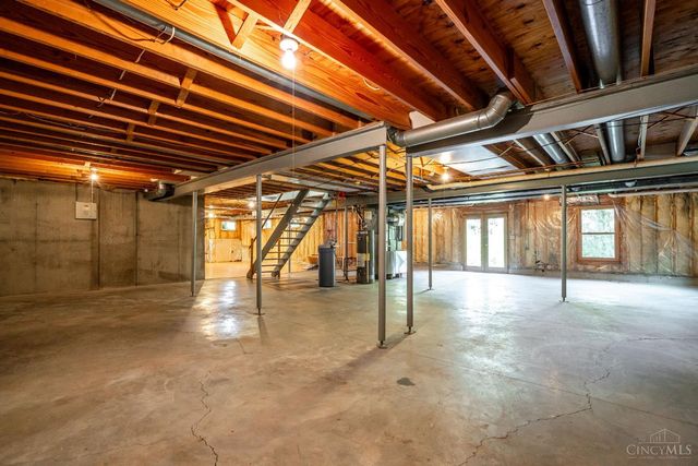 7977 Quail Meadow Lane, West Chester, OH 45069