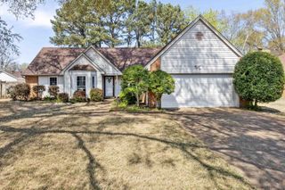 6972 CRESTRIDGE RD, Memphis, TN 38119