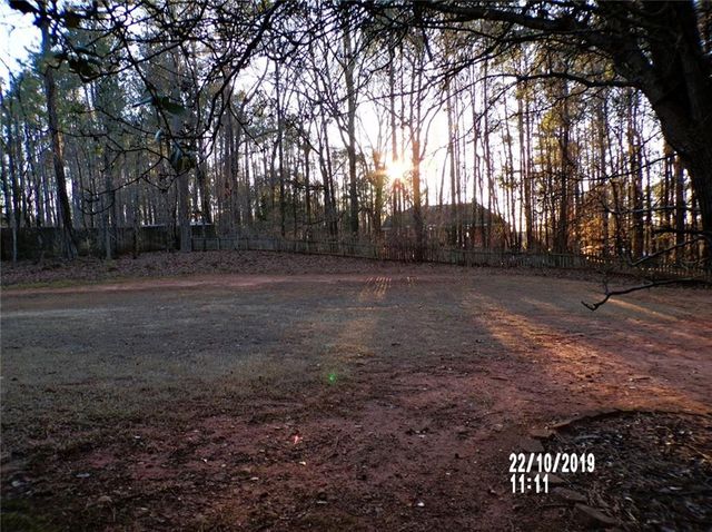 1035 Upchurch Road, Mcdonough, GA 30252