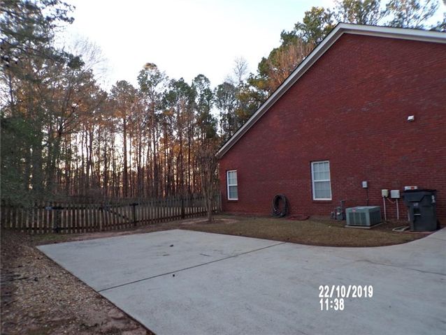 1035 Upchurch Road, Mcdonough, GA 30252