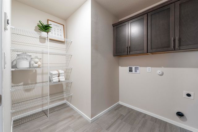 4134 W Vel View Rd, Spokane, WA 99208