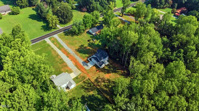 3046 Nc-62, Liberty, NC 27298