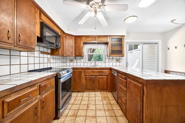 5637 Longwood Way, Citrus Heights, CA 95610