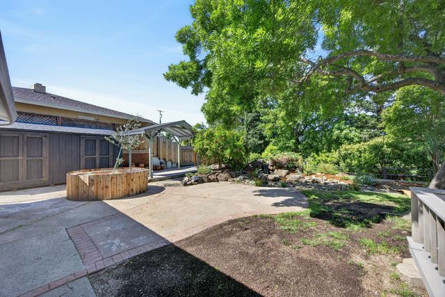 5637 Longwood Way, Citrus Heights, CA 95610
